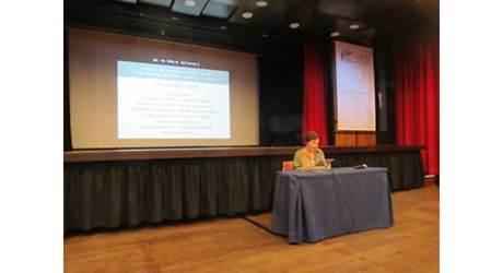 Ποιητικές συναντήσεις: «Με τα λόγια (γίνεται)» Ποιητικές συναντήσεις: «Με τα λόγια (γίνεται)»
